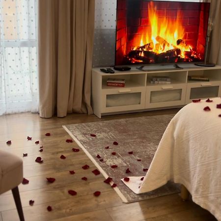 Old Town Romantic Apartment. Breslau-Wroclaw. エクステリア 写真