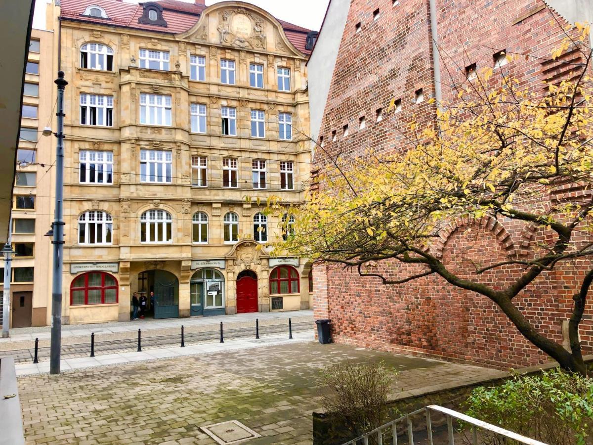 Old Town Romantic Apartment. Breslau-Wroclaw. エクステリア 写真