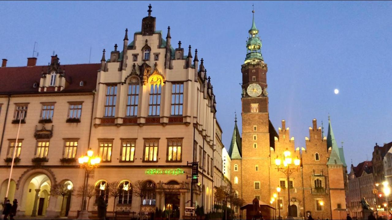 Old Town Romantic Apartment. Breslau-Wroclaw. エクステリア 写真