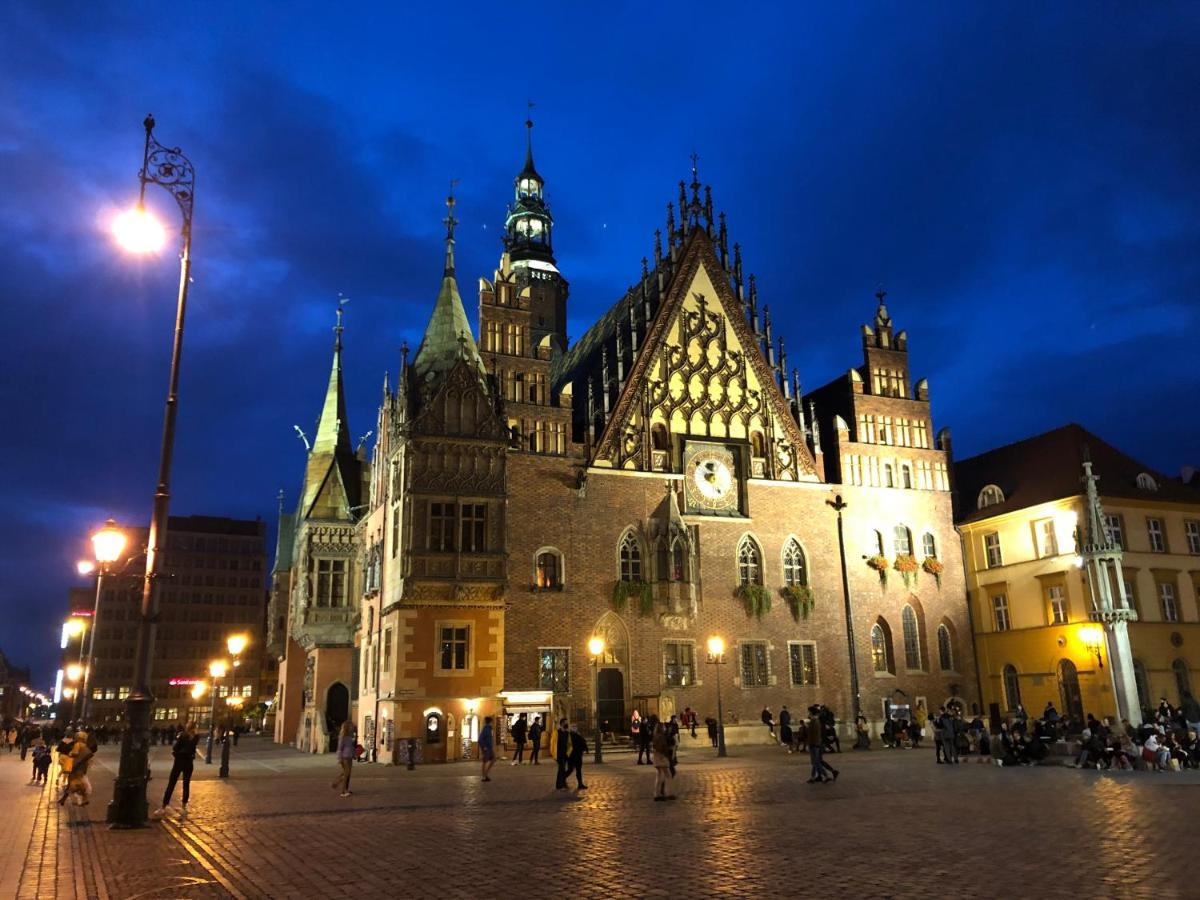 Old Town Romantic Apartment. Breslau-Wroclaw. エクステリア 写真