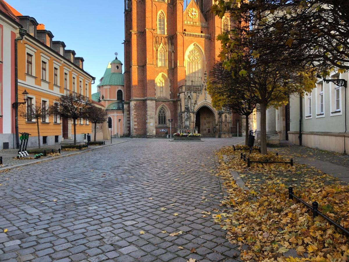 Old Town Romantic Apartment. Breslau-Wroclaw. エクステリア 写真