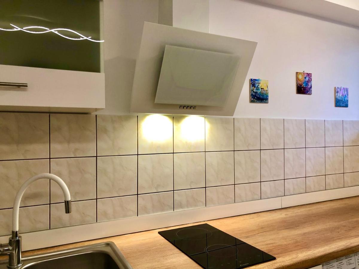 Old Town Romantic Apartment. Breslau-Wroclaw. エクステリア 写真